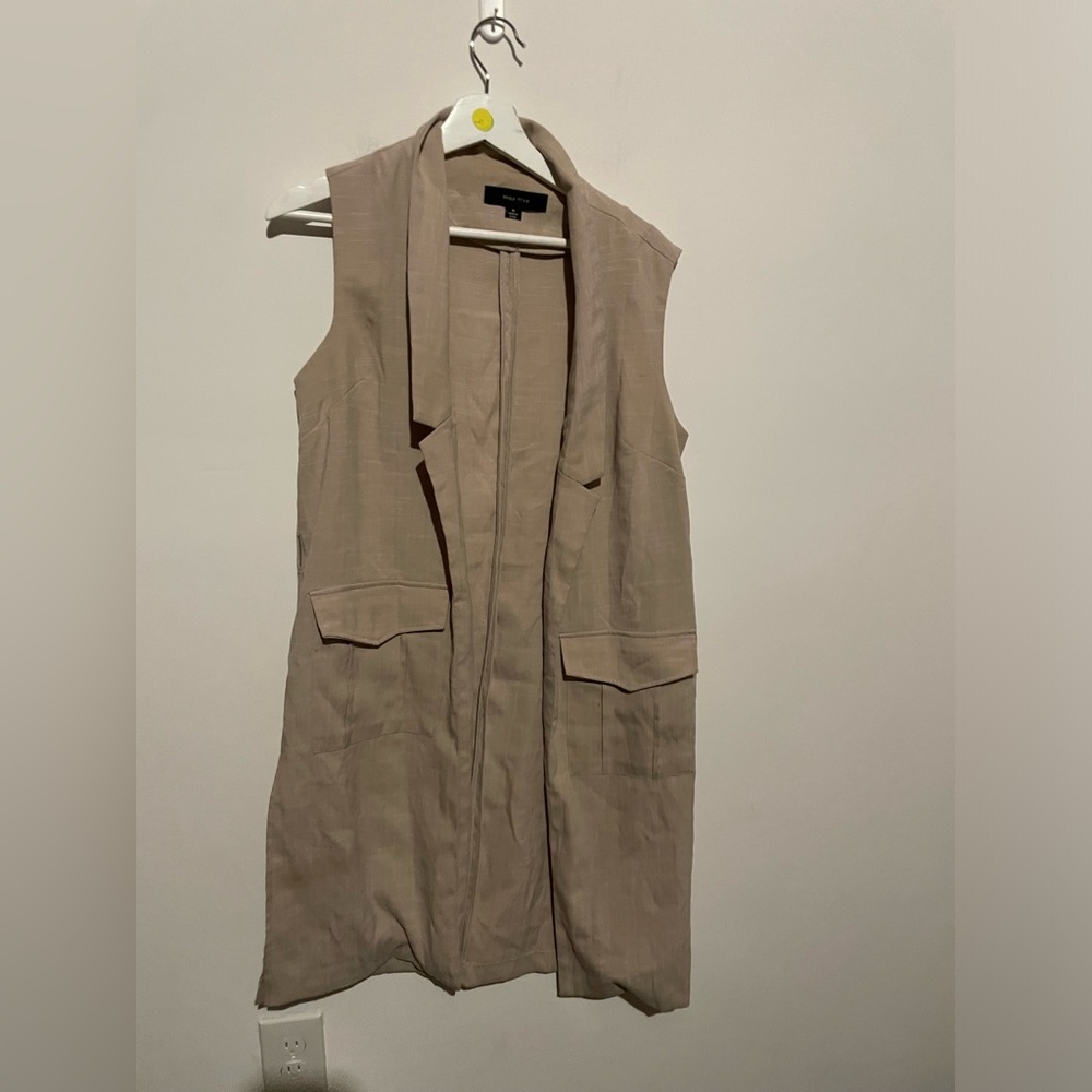 Miss love tan‎ Open Front Vest medium